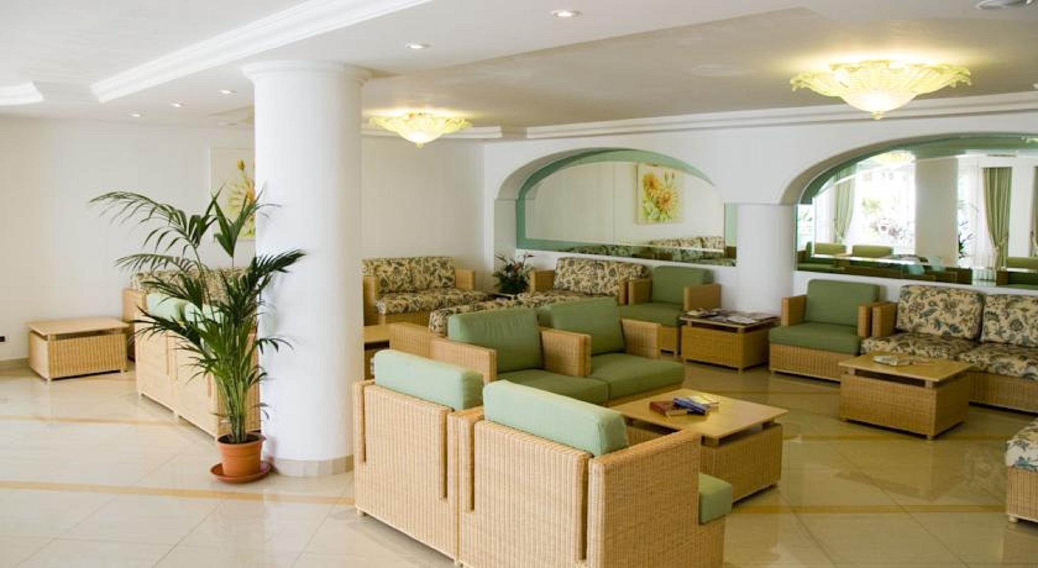 Aparthotel Esquinzo Y Monte Del Mar Playa De Esquinzo Exterior photo